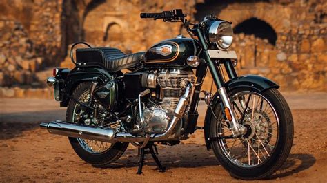 2023 Royal Enfield Bullet 350 found testing: What's new?