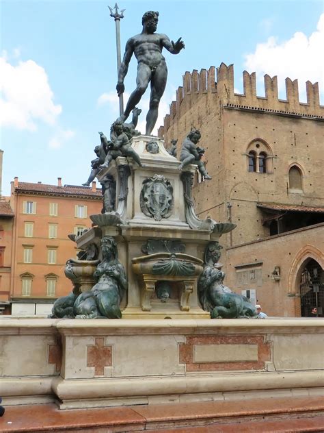 Free Images : monument, statue, italy, sculpture, art, fountain, bronze, maserati, trident ...