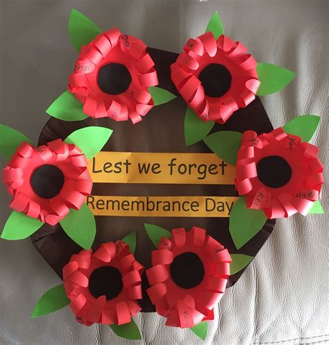 Pin by Garth Loeppky on remembrance day | Remembrance day activities, Poppy craft, Remembrance ...