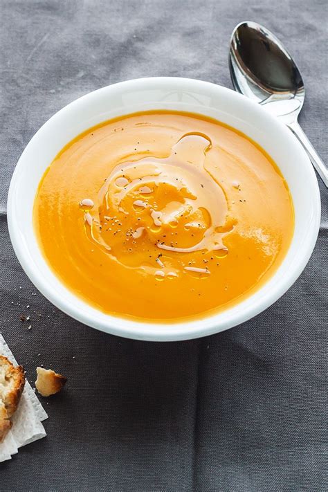 Butternut Squash Cleansing Detox Soup – Butternut Squash Soup Recipe ...