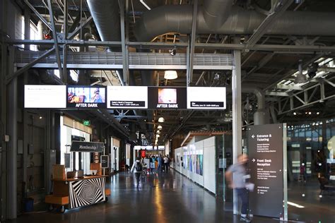 The Exploratorium - Holmes