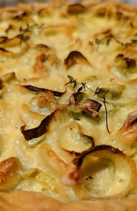 Cheesy Leek Pie | Foodtalk