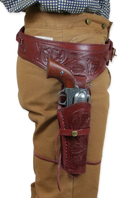 (.22 cal) Western Gun Belt and Holster - RH Draw - Auburn Tooled Leather