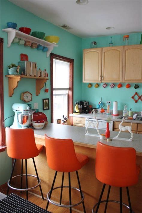 How To Use The Colors That Make Orange For Your Interior Spaces