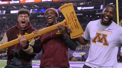 Gophers Celebrate With Paul Bunyan's Axe During Vikings-Steelers