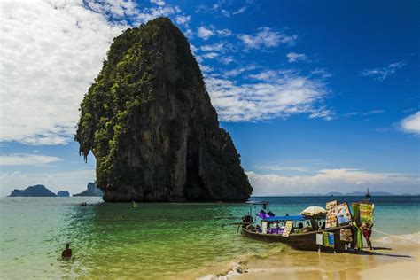 9 Thailand Beaches You Need to See Before You Die