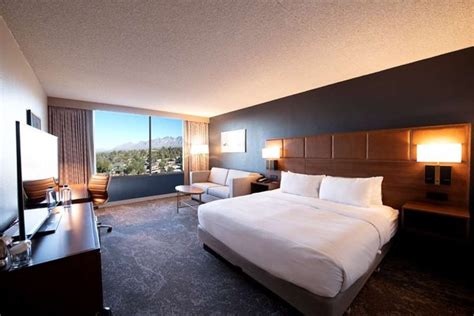 DOUBLETREE BY HILTON HOTEL TUCSON - REID PARK - 205 Photos & 163 Reviews - 445 S Alvernon Way ...