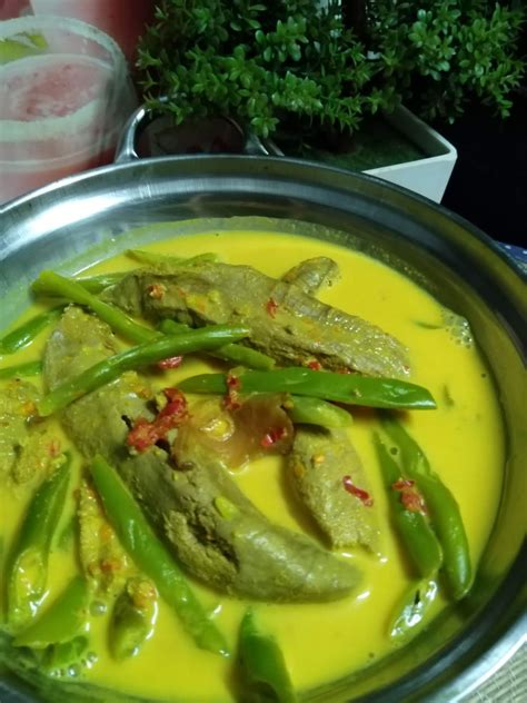 namakucella: TELUR IKAN MASAK LEMAK CILI API