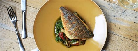 Sea Bream with salsa verde | Recipe | Gordon ramsay restaurants, Sea ...