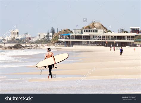 771 Currumbin beach Images, Stock Photos & Vectors | Shutterstock