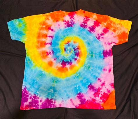 Rainbow Swirl Tie Dye in Adult 2XL - Etsy.de