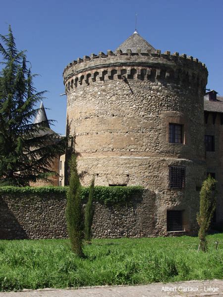 Castle of the Marquess of Villafranca (Villafranca del Bierzo) | Structurae