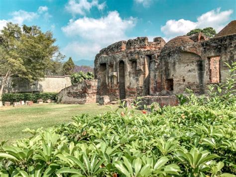 12 Magnificent Antigua Guatemala Churches And Convents