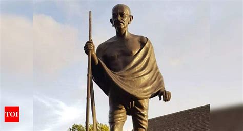 India condemns desecration of Gandhi statue in California | India News ...