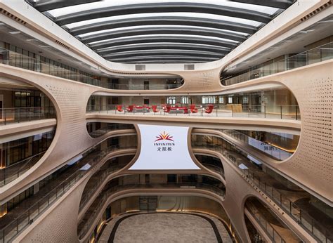 Zaha Hadid Architects’ Infinitus Plaza i|Headquarter