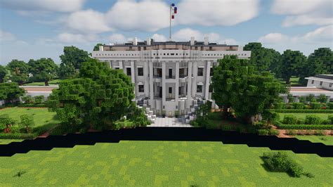 I rebuilt the entire White House in Minecraft, with every single room recreated at a 1:1 scale ...