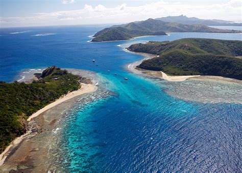 Nanuya Balavu Island | Fiji Legend | Mantaray Island Resort