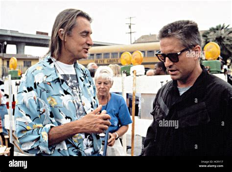 FALLING DOWN, Joel Schumacher, directing Michael Douglas, 1993 Stock ...