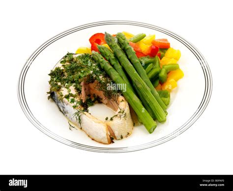 Salmon Steak With Asparagus Stock Photo - Alamy