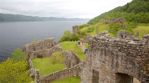 Urquhart Castle in Inverness, Scotland | Expedia.ca