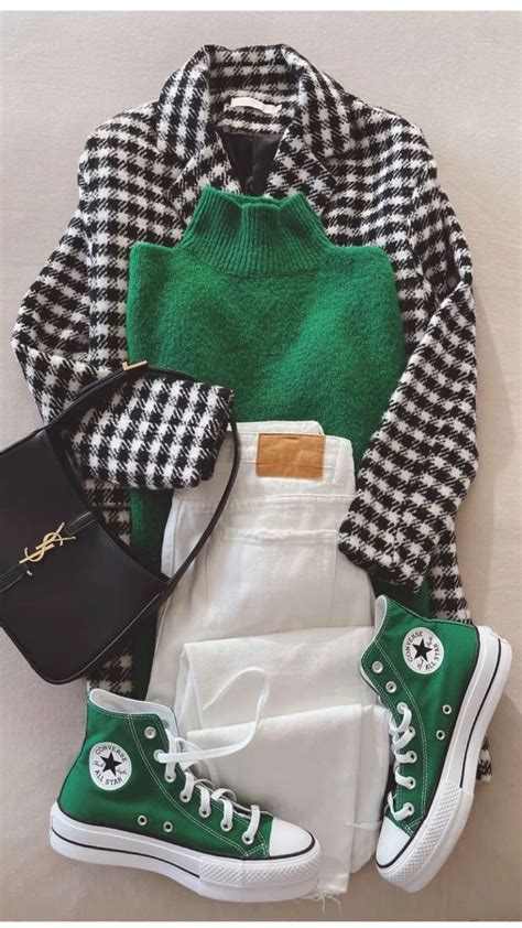 Emerald Green 💚 | Womens fashion, Fashion, Winter fashion outfits