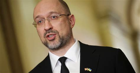 Ukraine’s prime minister taking Russia visa ban fight to Berlin ...