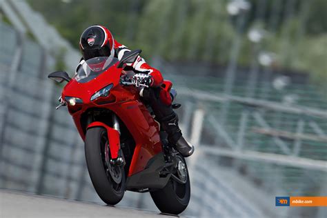 2013 Ducati 848 EVO Wallpaper - Mbike.com