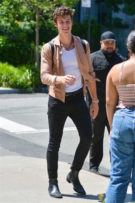 Shawn Mendes Wears Calvin Klein Black Skinny Jeans – THE JEANS BLOG