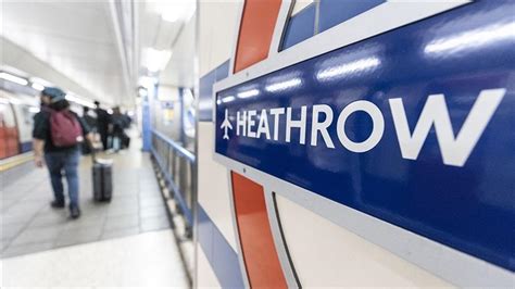 Heathrow Airport faces 'major disruption' as worker go on strike