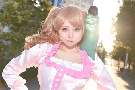 Charlotte Pudding Purin One Piece Cosplay | One piece cosplay, Cosplay ...