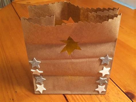 Las Posadas Craft: Make Your Own Farolitos - | Preschool christmas, Holiday crafts, Lantern craft