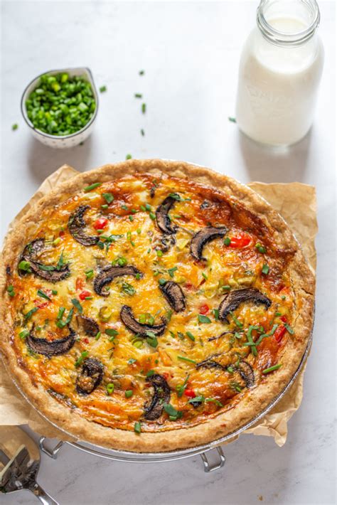 Easy Vegetable Quiche - Strawberry Blondie Kitchen