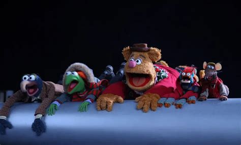 'A Muppets Christmas: Letters to Santa' is now streaming on Disney+ | Chip and Company