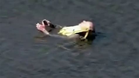 Missing kayaker in Florida Everglades found alive in dramatic rescue video after days adrift ...