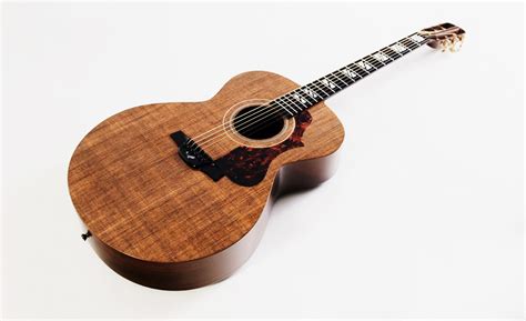 $3,000 Guitar Made of 'Solid Linen' Looks and Plays Like Wood | WIRED