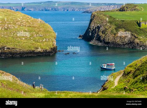 wales coastal path, Abercastle Stock Photo - Alamy