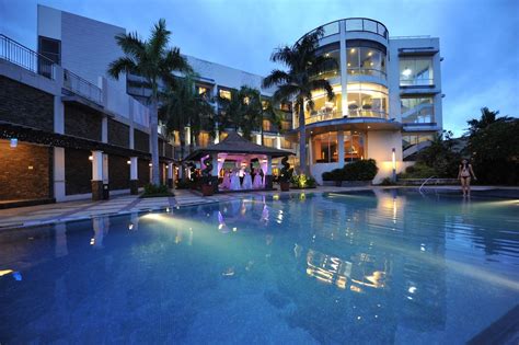 The Avenue Plaza Hotel in Naga | Best Rates & Deals on Orbitz