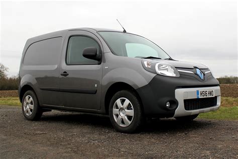 Renault Kangoo ZE (pre-2017) electric van review | Parkers