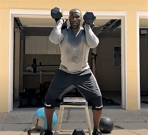 Shannon Sharpe Workout and Diet Tips - The Barbell