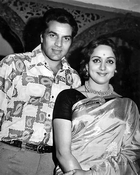 Dharmendra's First Wife, Prakash Kaur Still Defends Him For Re-Marrying ...