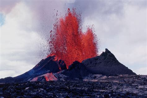 28 unforgettable images of Kilauea over the years | HAWAII Magazine | Volcano national park ...