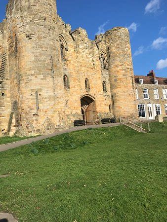 Tonbridge Castle - 2019 All You Need to Know Before You Go (with Photos) - Tonbridge, England ...