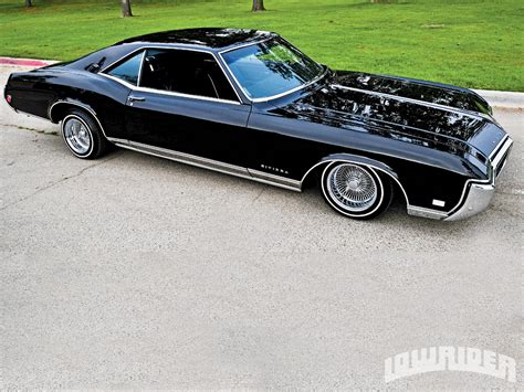 1968 Buick Riviera - 430ci Engine - Lowrider Magazine