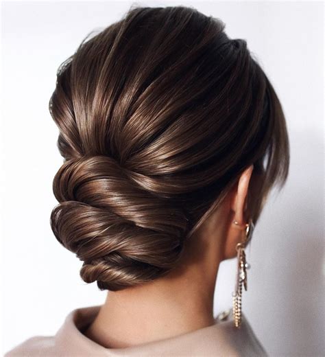 This Bun Updos For Long Hair Trend This Years - The Ultimate Guide to ...