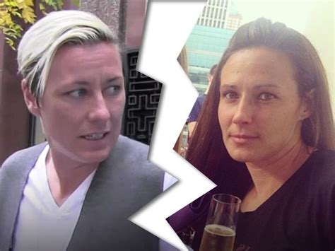 Abby Wambach says she's divorcing her wife Sarah Huffman, the woman she famously… | Abby wambach ...