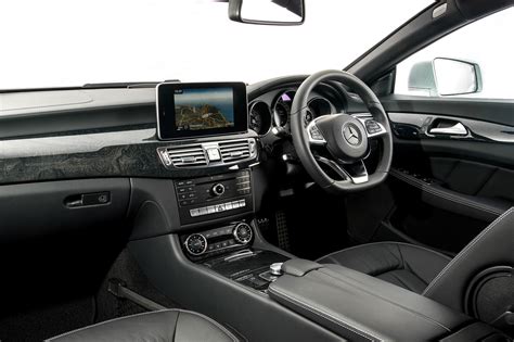 Mercedes-Benz CLS Shooting Brake interior | Autocar