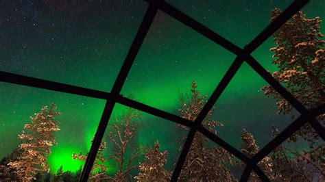 Watch the Northern Lights from Glass Igloos at Hotel Kakslauttanen ...