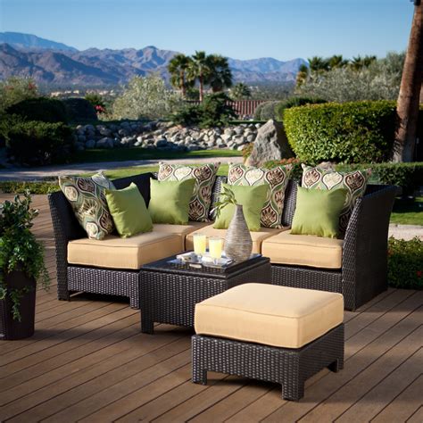 30+ Furniture For A Small Deck