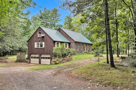 Hollis, NH Real Estate - Hollis Homes for Sale | realtor.com®