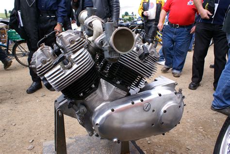 1500CC V6 TRIUMPH PROTOTYPE ENGINE | AuTo CaR